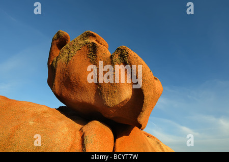 Massi di granito a Ploumanach in Bretagna Foto Stock