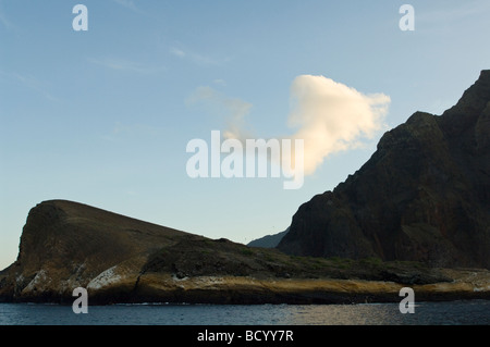 Tramonto a Punta Vicente Roca Isabela Galapagos Ecuador Oceano Pacifico Sud America Foto Stock