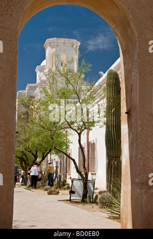 La missione di San Xavier del Bac, architettura coloniale Spagnola Foto Stock