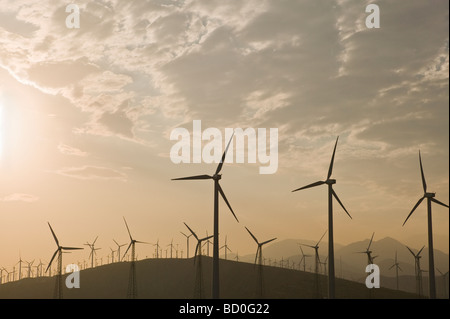 Generatori di turbine eoliche in California Foto Stock