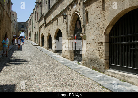 Odos Ippoton - strada dei Cavalieri di Rodi città vecchia di Rodi Grecia DODECANNESO Foto Stock