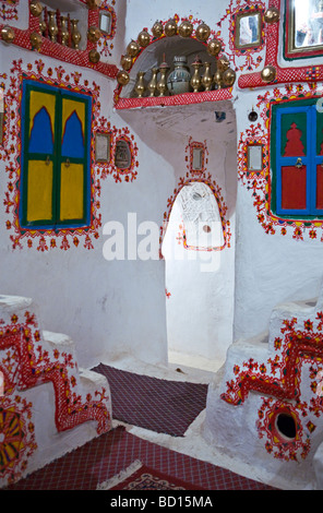 Libia Ghadames decorazione di una casa Berber nella vecchia medina Foto Stock