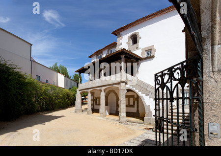 Coimbras House (Casa dos Coimbras) nella città di Braga, Portogallo. Un stile manuelino (casa gotica Portoghese). Foto Stock