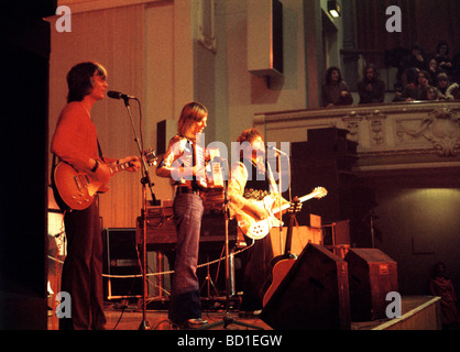 STRAWBS - REGNO UNITO/folk rock group nel 1973 con Dave cugini a destra e blu centro tessitore sulla fisarmonica Foto Stock