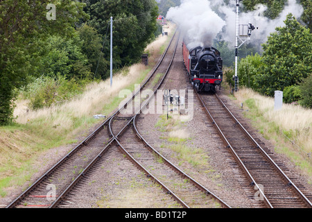 Un treno a vapore in esecuzione sul Quorn railway vicino a Loughborough LEICESTERSHIRE REGNO UNITO Foto Stock