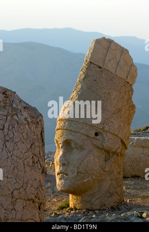 Monte Nemrut Dio statua Antioco Adiyaman Turchia Foto Stock