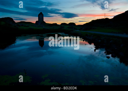 Torre Smailholm vicino a Kelso in Scottish Borders Foto Stock