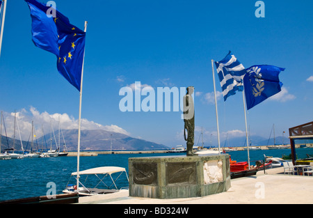 I marinai memorial presso Sami porto sul Mediterraneo greca isola di Cefalonia in Grecia GR Foto Stock