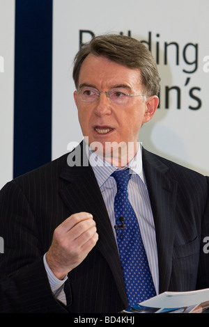 Peter Mandelson Peer del lavoro e del Segretario di Stato per gli affari, l'innovazione e le competenze (BIS) Foto Stock