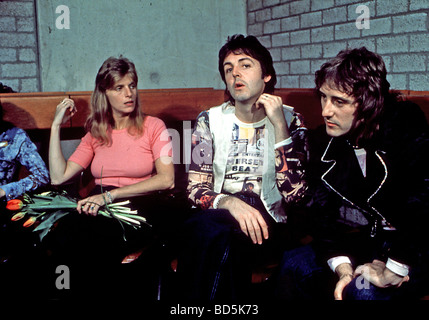 Ali e Linda e Paul McCartney nel 1971 Foto Stock