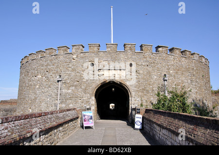Ingresso al castello di trattativa, trattare, Kent, England, Regno Unito Foto Stock