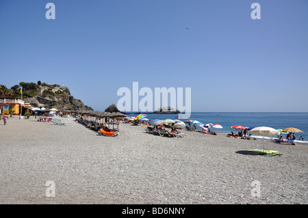 Puerta del Mar Beach, Almunecar, Costa Tropical, provincia di Granada, Andalusia, Spagna Foto Stock