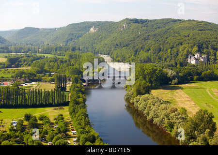 Fiume Dordogna in Beynac-et-Cazenac, Dordogne, Aquitaine, Francia, Europa Foto Stock