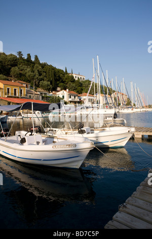 Porto di Kioni, Itaca, Grecia Foto Stock