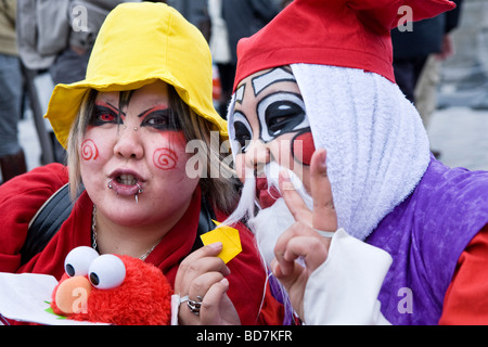 Ritratto di giovani in costume in Harajuku, Tokyo, Giappone Foto Stock