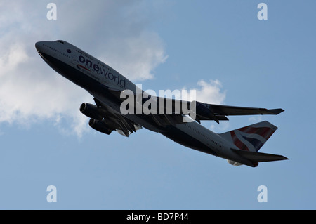 British Airways Boeing 747 in volo. Foto Stock