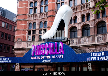 Palace Theatre, Shaftesbury Avenue, con Priscilla Queen of the Desert Foto Stock