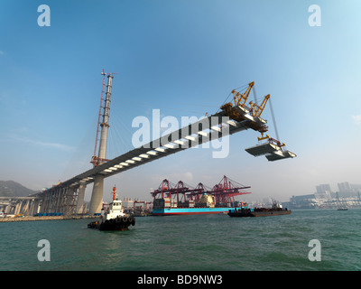 La costruzione del ponte Stonecutters Bridge a Hong Kong. Foto Stock