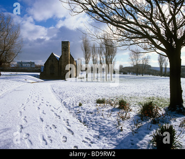 Basilica di San Pietro a Wearmouth, Sunderland in inverno la neve Foto Stock