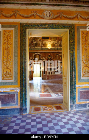 Interno della barocca Villa Palagonia Baghera Sicilia Foto Stock