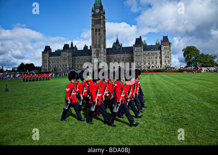 Edificio del Parlamento di Ottawa in Canada Guardia Reale Foto Stock