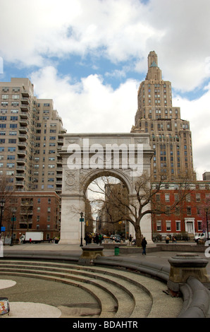 L'arco a Washington Square Park, Greenwich Village, Manhattan, New York Foto Stock