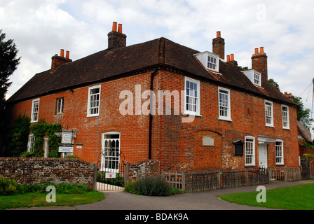 Xix secolo scrittrice Jane Austen's home dal 1809 fino al 1817, dove vive con la madre e la sorella Cassandra, Chawton, vicino a Alton, HAMPSHIRE, Regno Unito. Foto Stock