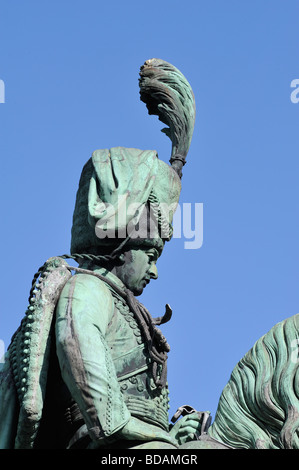 Durham market place statua del marchese di Londonderry Charles William paletta Tempest Stewart. Foto Stock