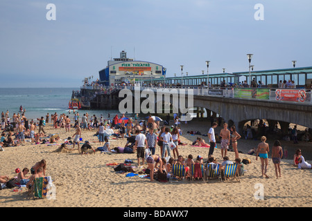 Bournemouth Beach e Pier, Dorset in estate Foto Stock