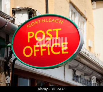 Post Office segno a Northleach, Gloucester, England, Regno Unito Foto Stock