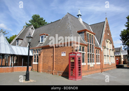 Braintree Museo Distrettuale, Manor Street, Braintree, Essex, Inghilterra, Regno Unito Foto Stock