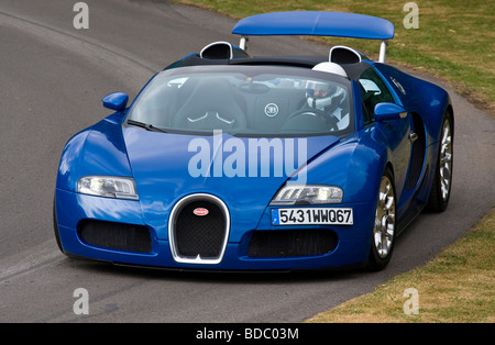 2009 Bugatti Veyron Eb 16,4 Grand Sport al Festival di Goodwood di velocità, Sussex, Regno Unito. Foto Stock