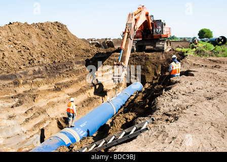 Tubo di acqua essendo prevista al Louis Clark regionale sistema acqua Costruzioni di pipeline sito in Sud Dakota Foto Stock