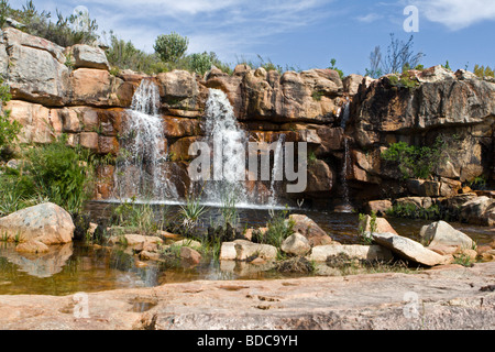 Una cascata a Beaverlac nelle montagne Cederberg nella provincia del Capo occidentale del Sud Africa Foto Stock