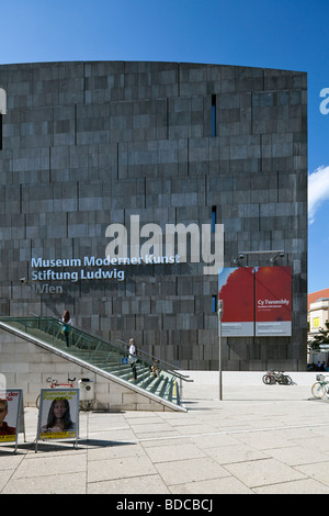 MUMOK, Museum Moderner Kunst, Museo di Arte Moderna e il quartiere dei musei di Vienna, Austria Foto Stock