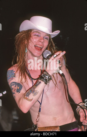 GUNS N' Roses noi del gruppo rock con Axl Rose nel 1987. Foto di Jeffrey Mayer Foto Stock