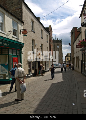 Gate Finkle strada pedonale dello shopping nella storica città mercato di Richmond North Yorkshire Foto Stock