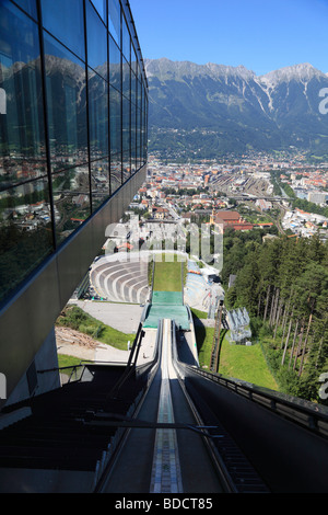 Bergisel ski jump, Innsbruck, in Tirolo, Austria, Europa Foto Stock