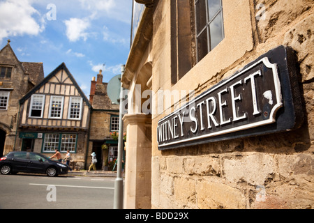 English street nome sign close up Burford, Oxfordshire, England, Regno Unito Foto Stock