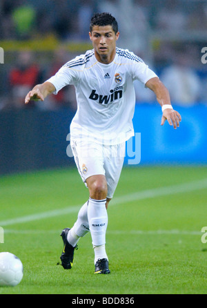 Cristiano Ronaldo (Portogallo), il giocatore di calcio spagnolo club Real Madrid, durante una partita contro il Borussia Dortmund. Foto Stock