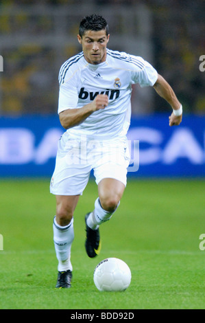 Cristiano Ronaldo (Portogallo), il giocatore di calcio spagnolo club Real Madrid, durante una partita contro il Borussia Dortmund. Foto Stock