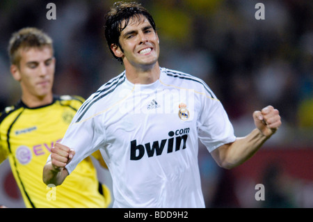 Kaka (Brasile), il giocatore di calcio spagnolo club Real Madrid, durante una partita contro il Borussia Dortmund. Foto Stock