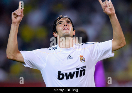Kaka (Brasile), il giocatore di calcio spagnolo club Real Madrid, durante una partita contro il Borussia Dortmund. Foto Stock