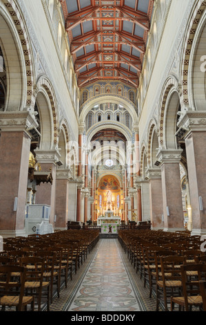 All'interno della cattedrale di Amiens Foto Stock