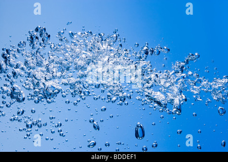 Le bolle sotto l'acqua Foto Stock