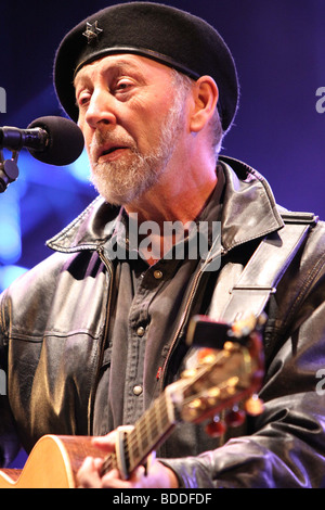 Richard Thompson a Fairport Convention Cropredy Festival il 15 agosto 2009 Foto Stock