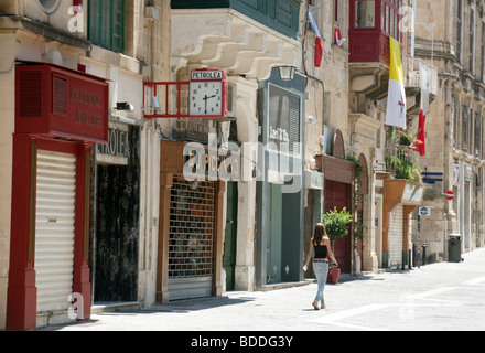 Scena di strada, Valletta, Malta Foto Stock