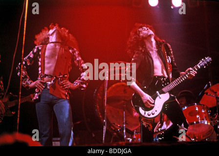 LED ZEPPELIN - Robert Plant a sinistra e Jimmy Page circa 1975 Foto Stock