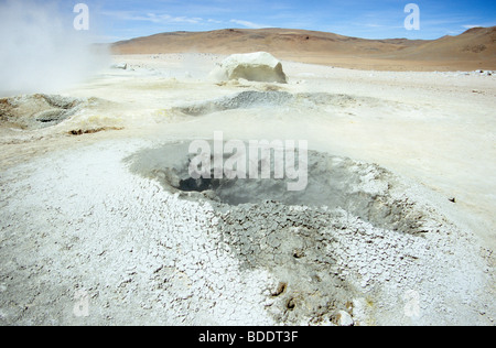 'Sol de Manana " campo di geyser, sull'altipiano della Bolivia Foto Stock