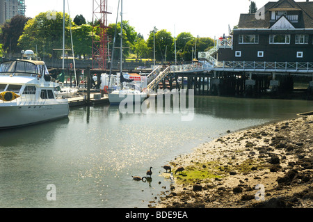 Il Royal Vancouver Yacht Club a Stanley Park a Vancouver British Columbia, Canada Foto Stock